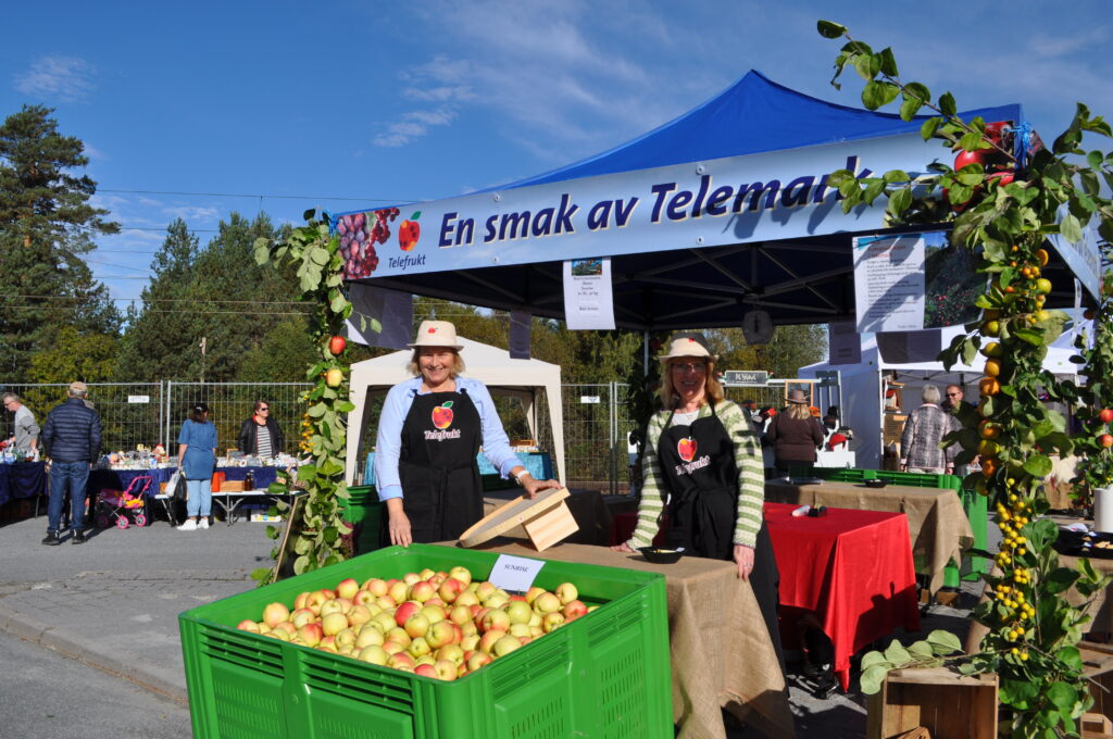 Frå standen til Telefrukt/Telefrukt Produsentlag.